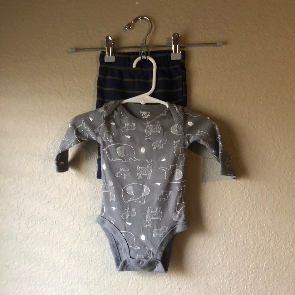 2 Piece Bundle Set of Pants And Long Sleeve Shirt Baby Boy Size 3 Months
